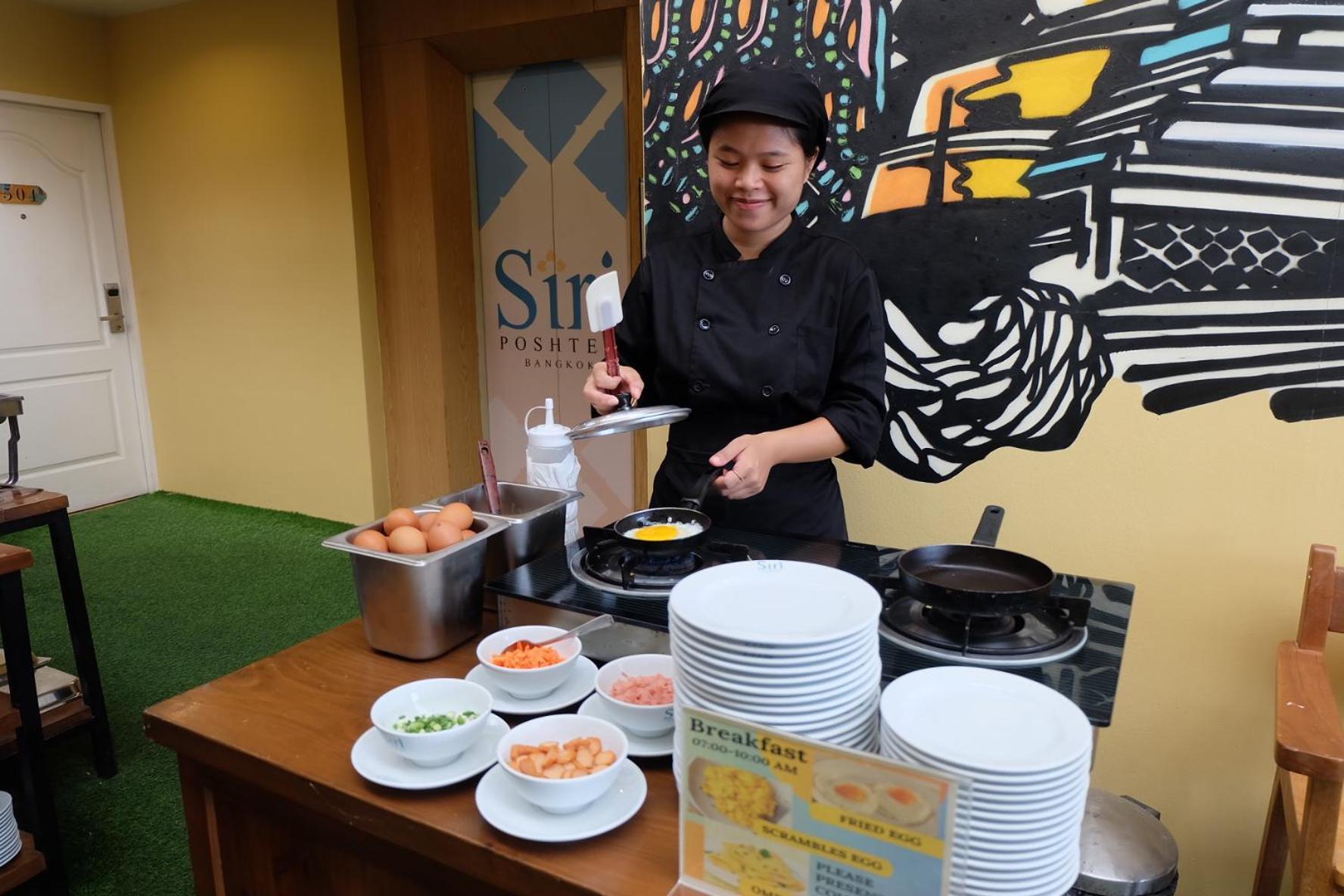 Siri Poshtel Bangkok Hostel Luaran gambar