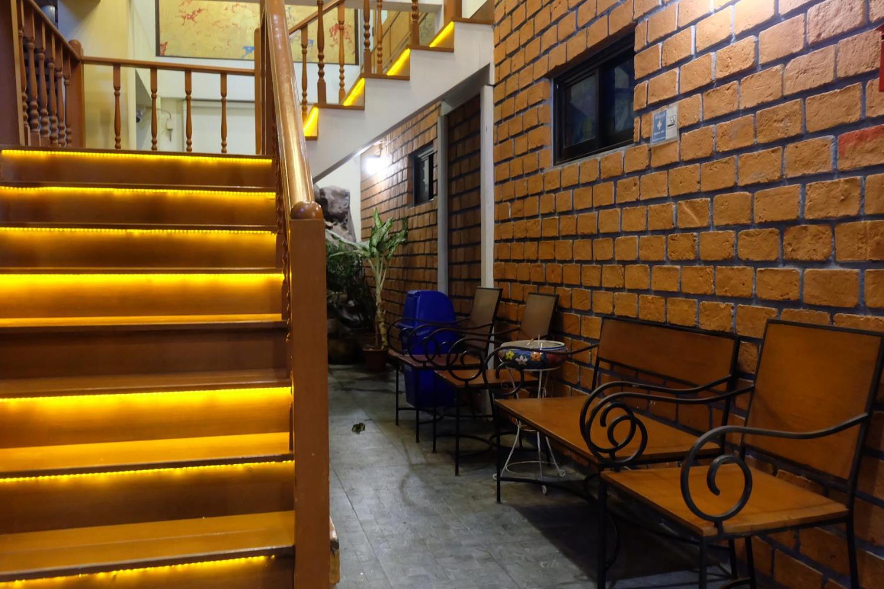 Siri Poshtel Bangkok Hostel Luaran gambar