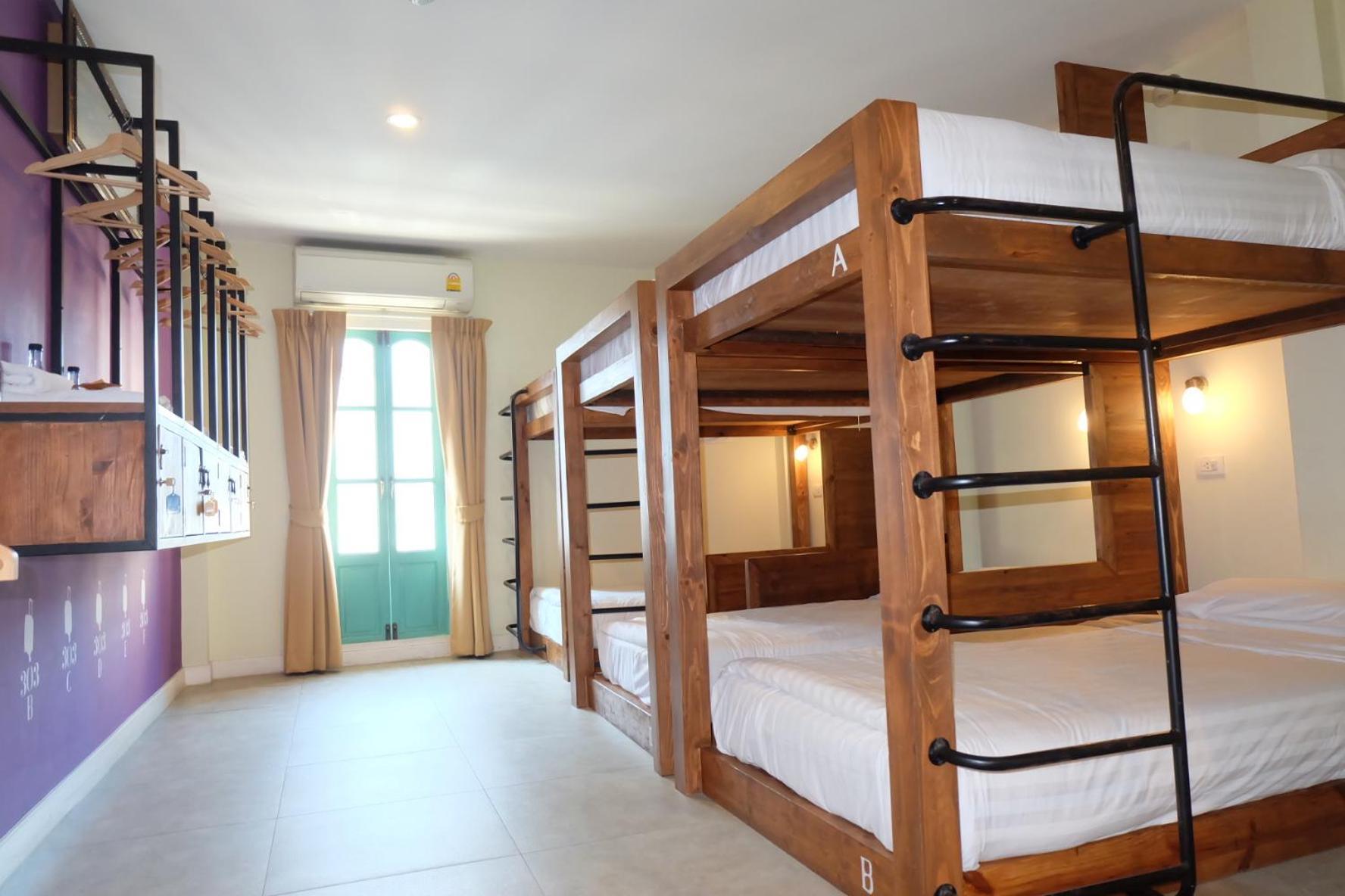 Siri Poshtel Bangkok Hostel Luaran gambar
