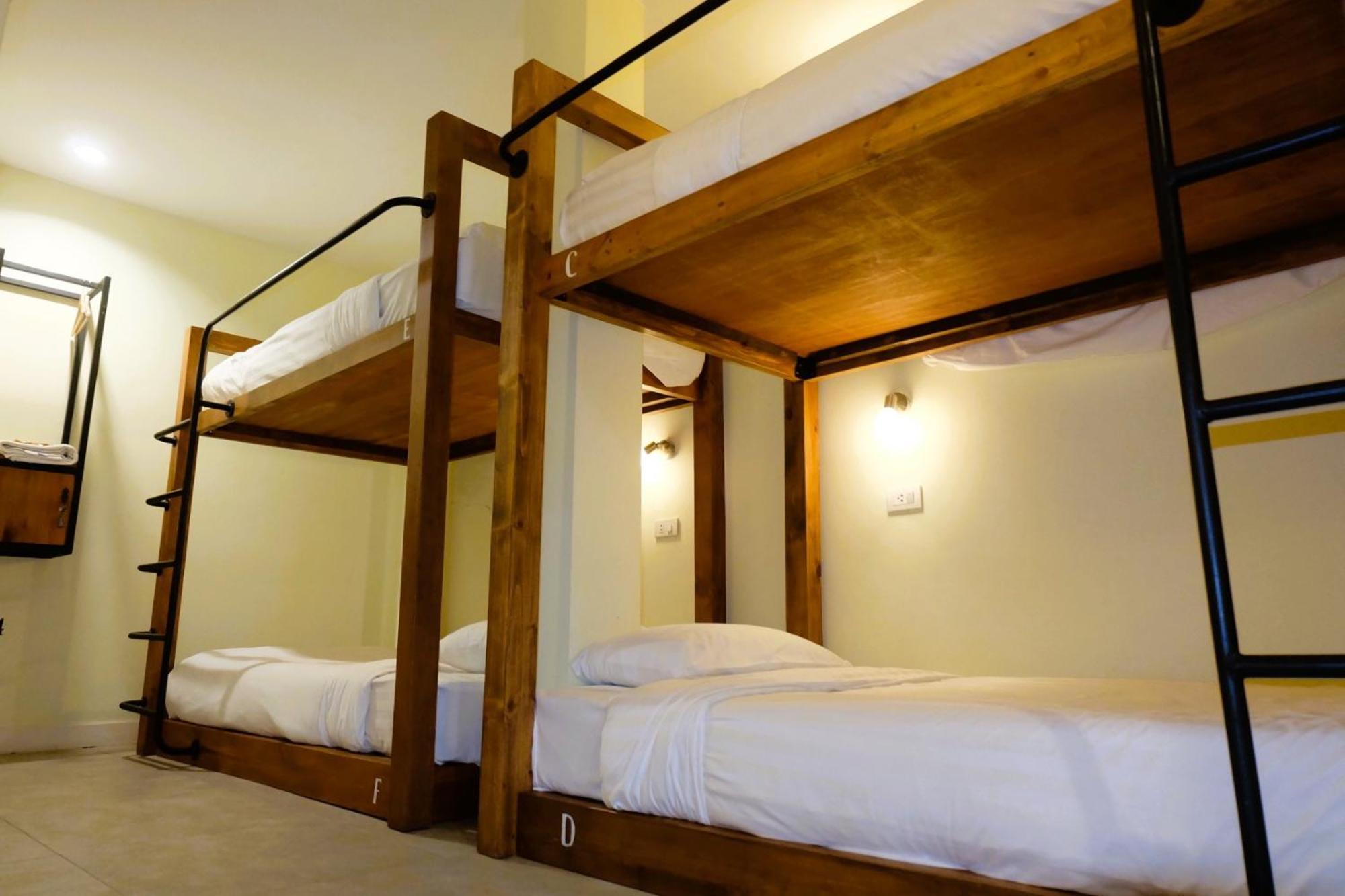 Siri Poshtel Bangkok Hostel Bilik gambar