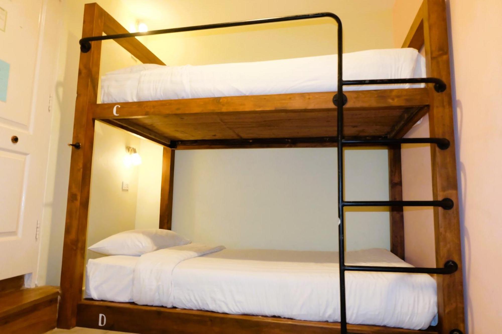 Siri Poshtel Bangkok Hostel Bilik gambar
