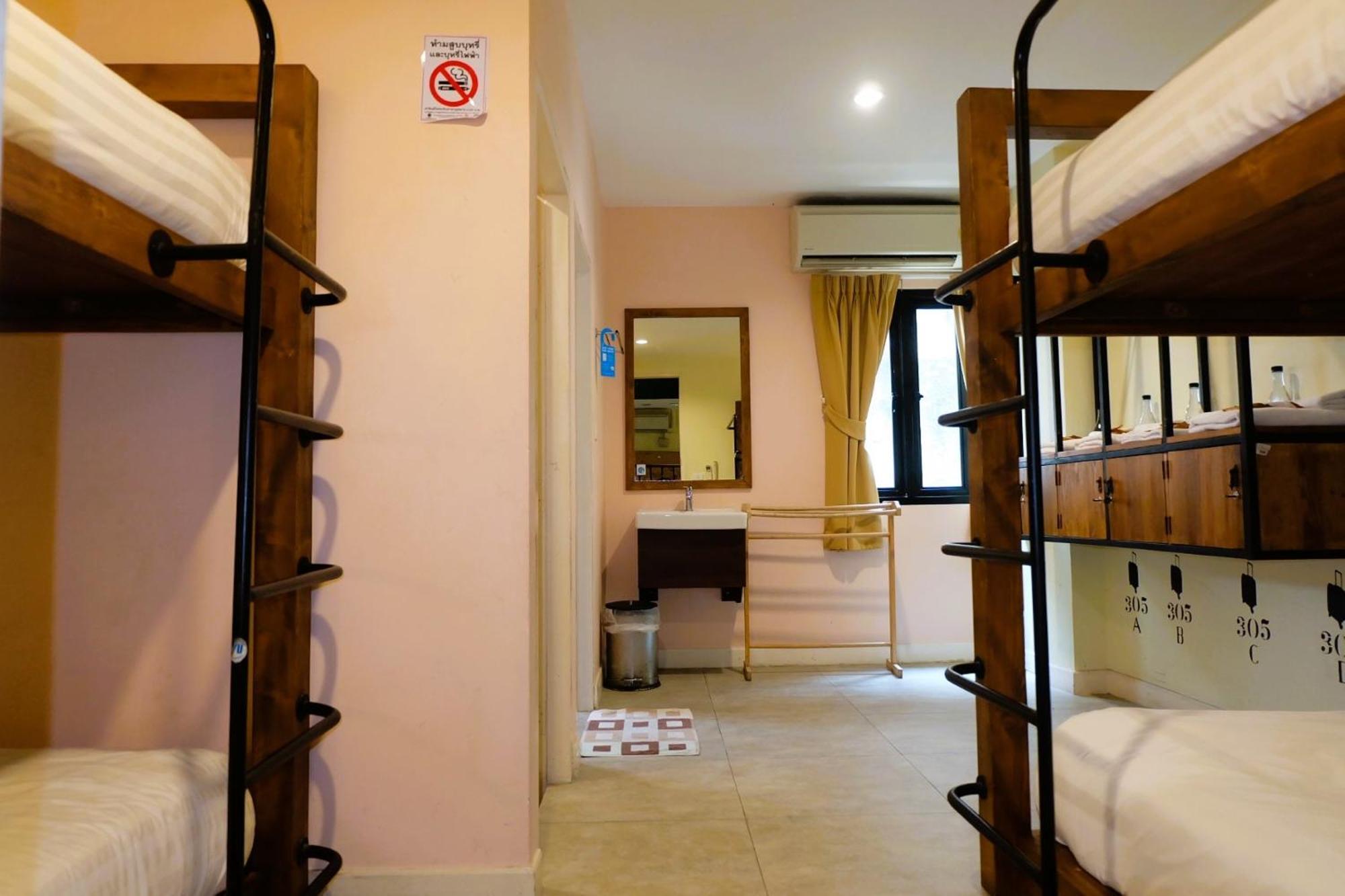 Siri Poshtel Bangkok Hostel Bilik gambar